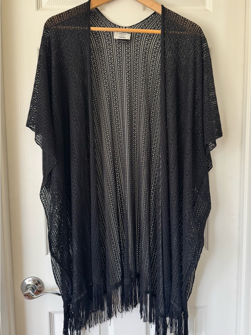 David and Young Black Lace Fringe Kimono Poncho One Size